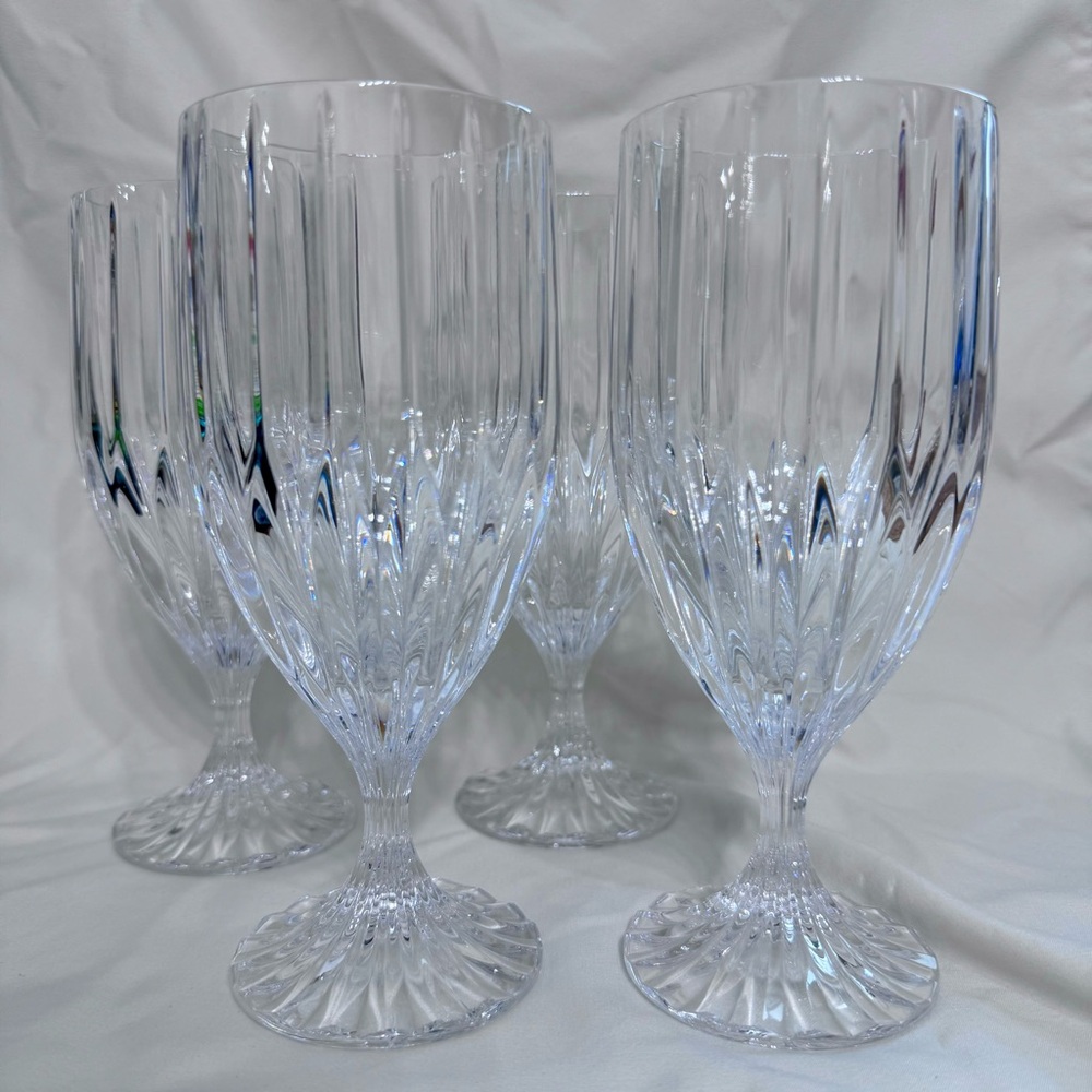 Vintage set of 2 of ribbed fine crystal water goblets from Mikasa Park Lane.